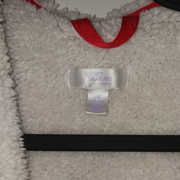 Secret Treasures Red and white Robe with Hood. Very soft. Size L (12-14) - Picture 2 of 9